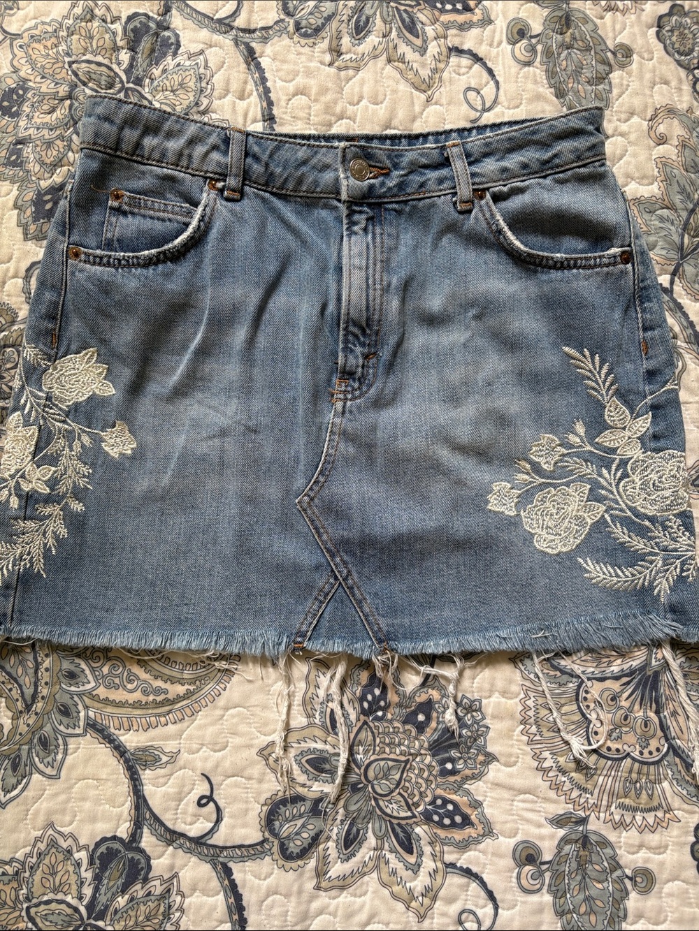 Denim Mini Skirt with White Floral Embroidery top shop 8
